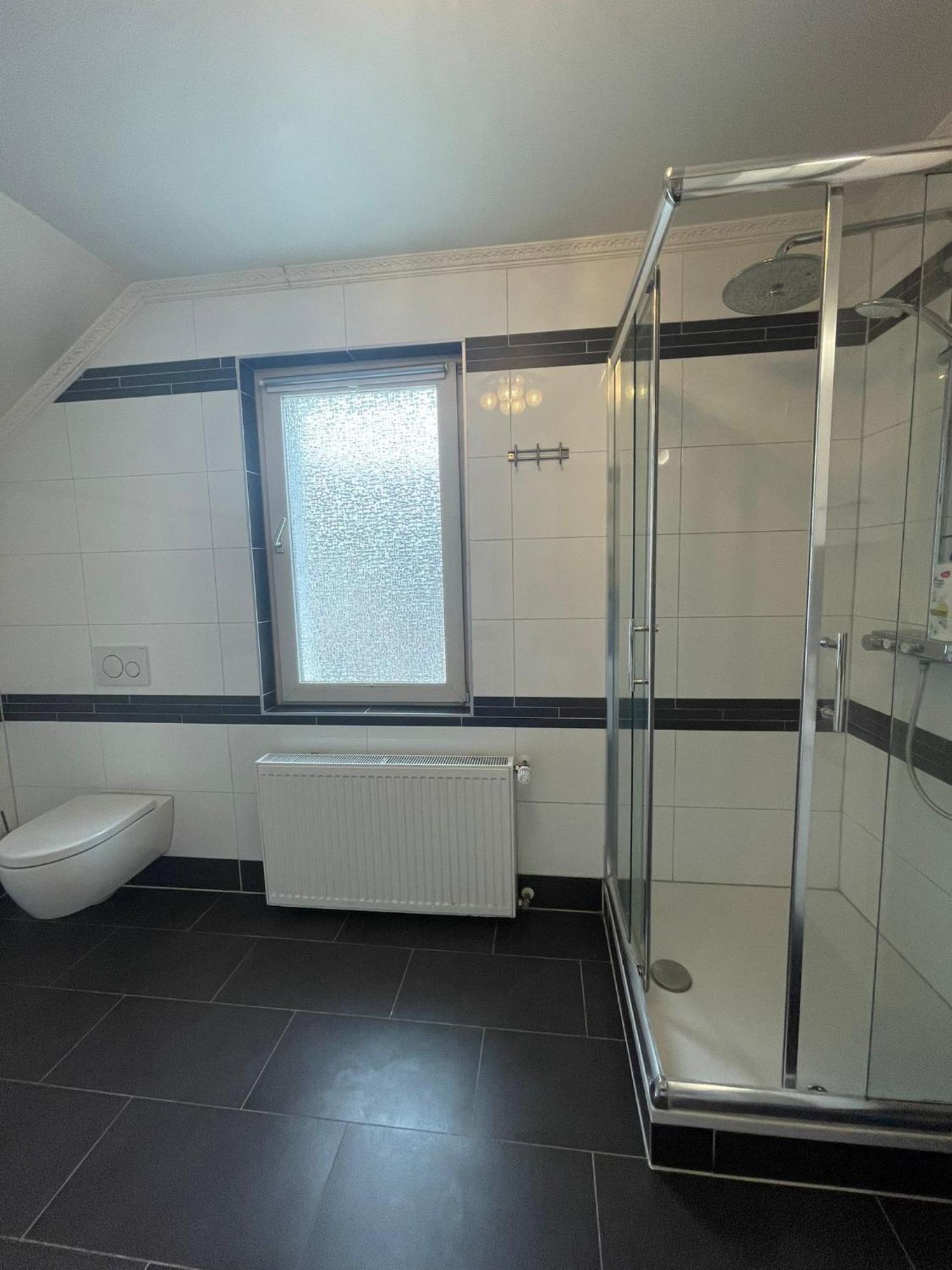 Leo Apartment Zentrum 루셀스하임 외부 사진