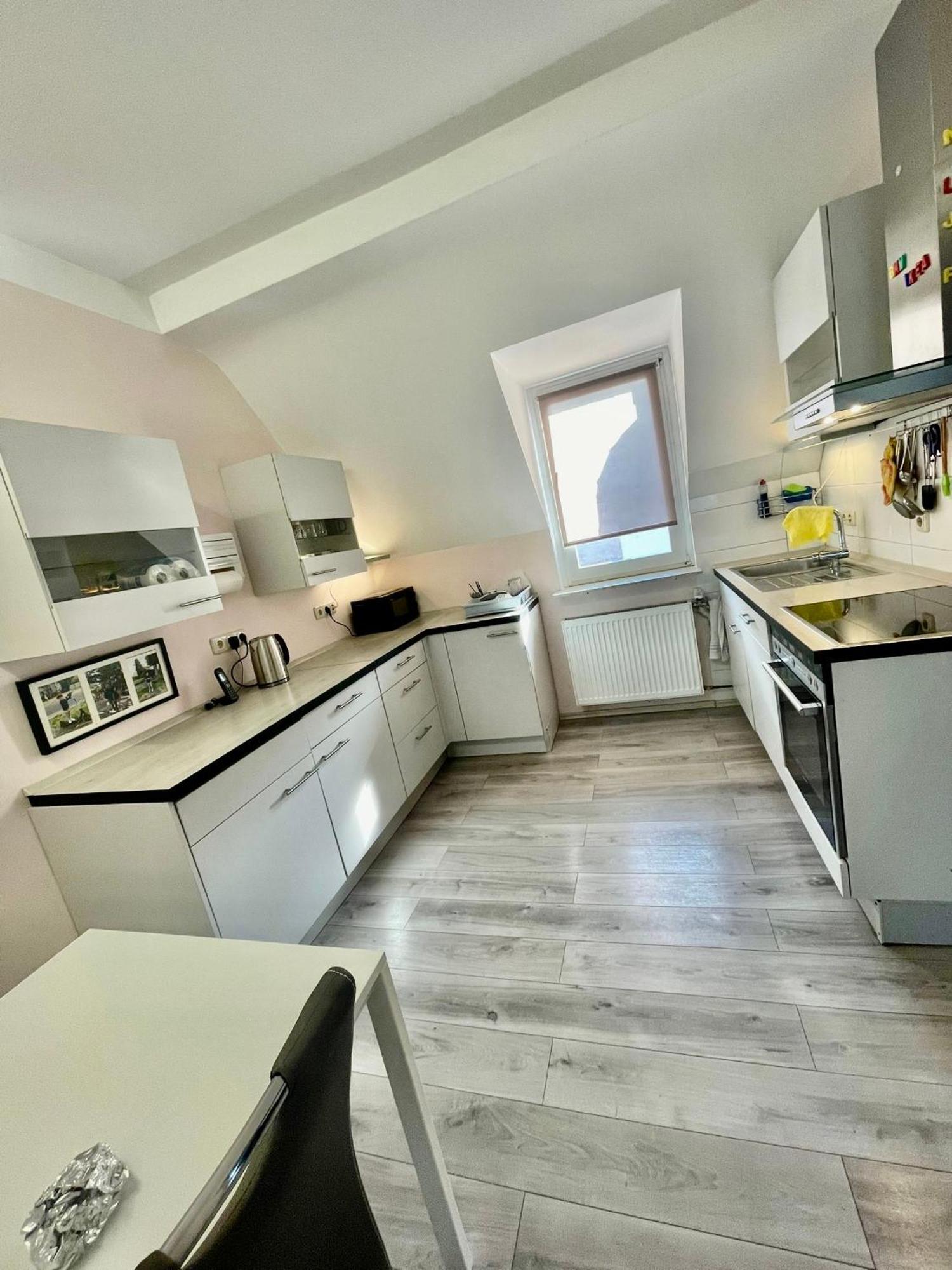 Leo Apartment Zentrum 루셀스하임 외부 사진